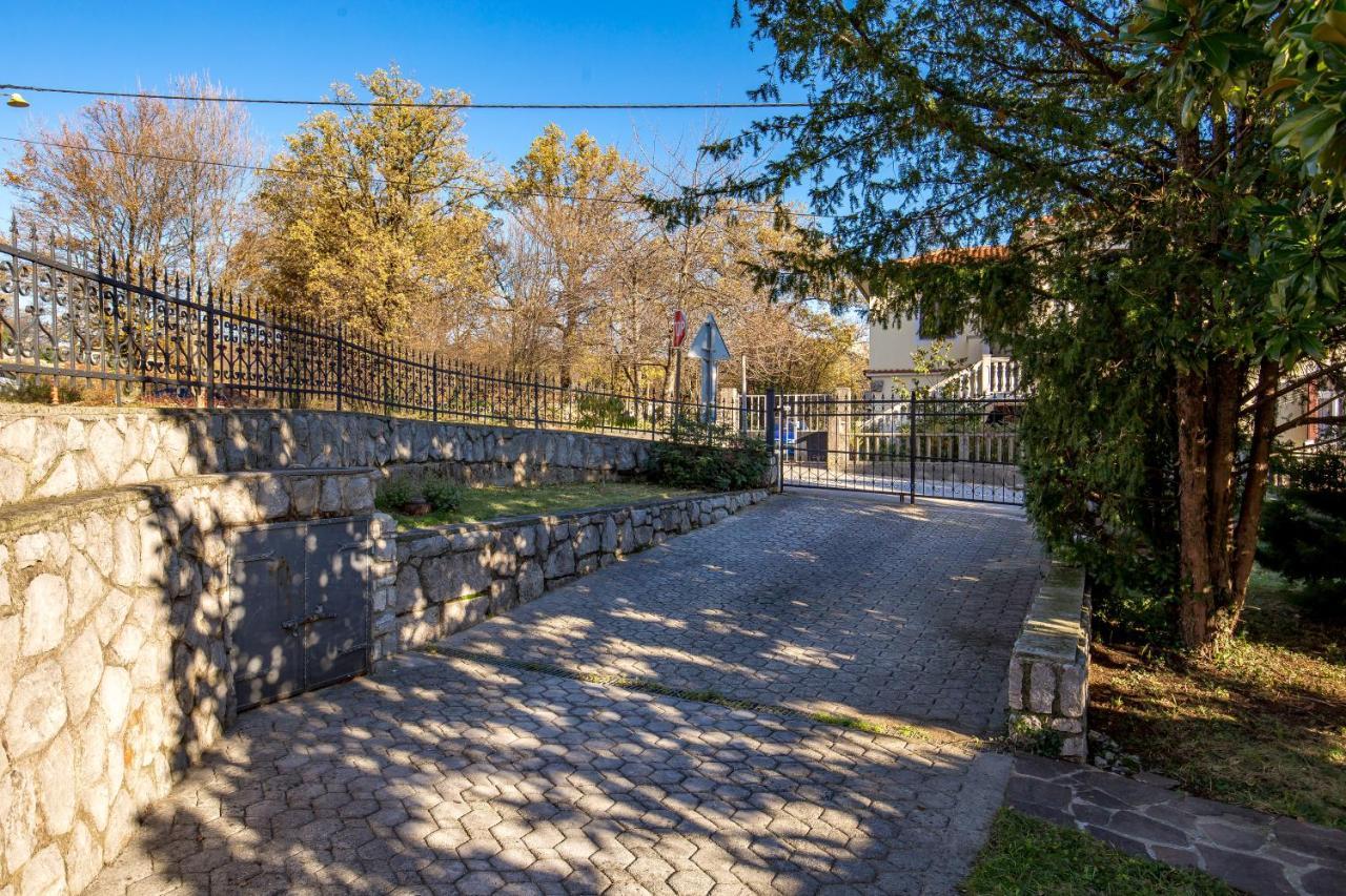 Apartment Carmen Матульи Экстерьер фото